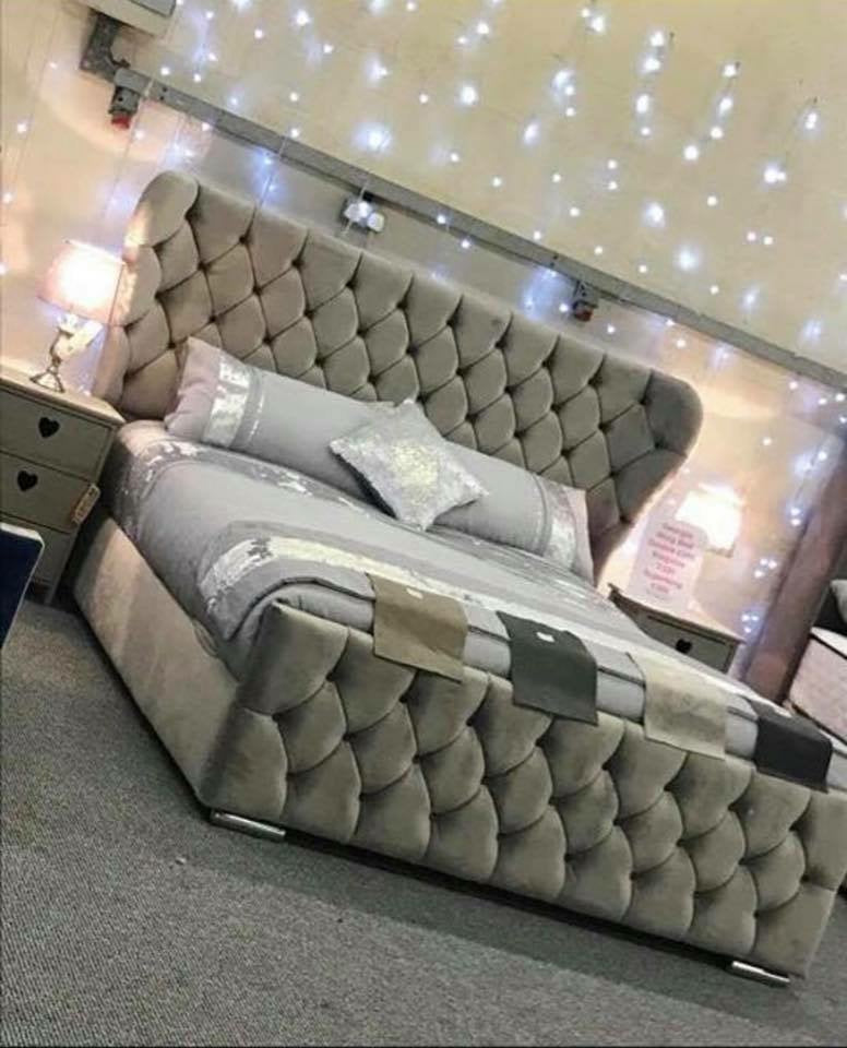 Oxford Winged Bed